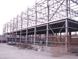 Rombuild Metal Solutions - Constructii hale metalice